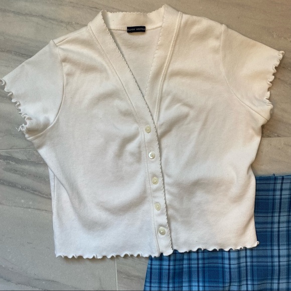 Brandy Melville Bundle Paige Top And Cara Mini Skirt - Picture 2 of 10